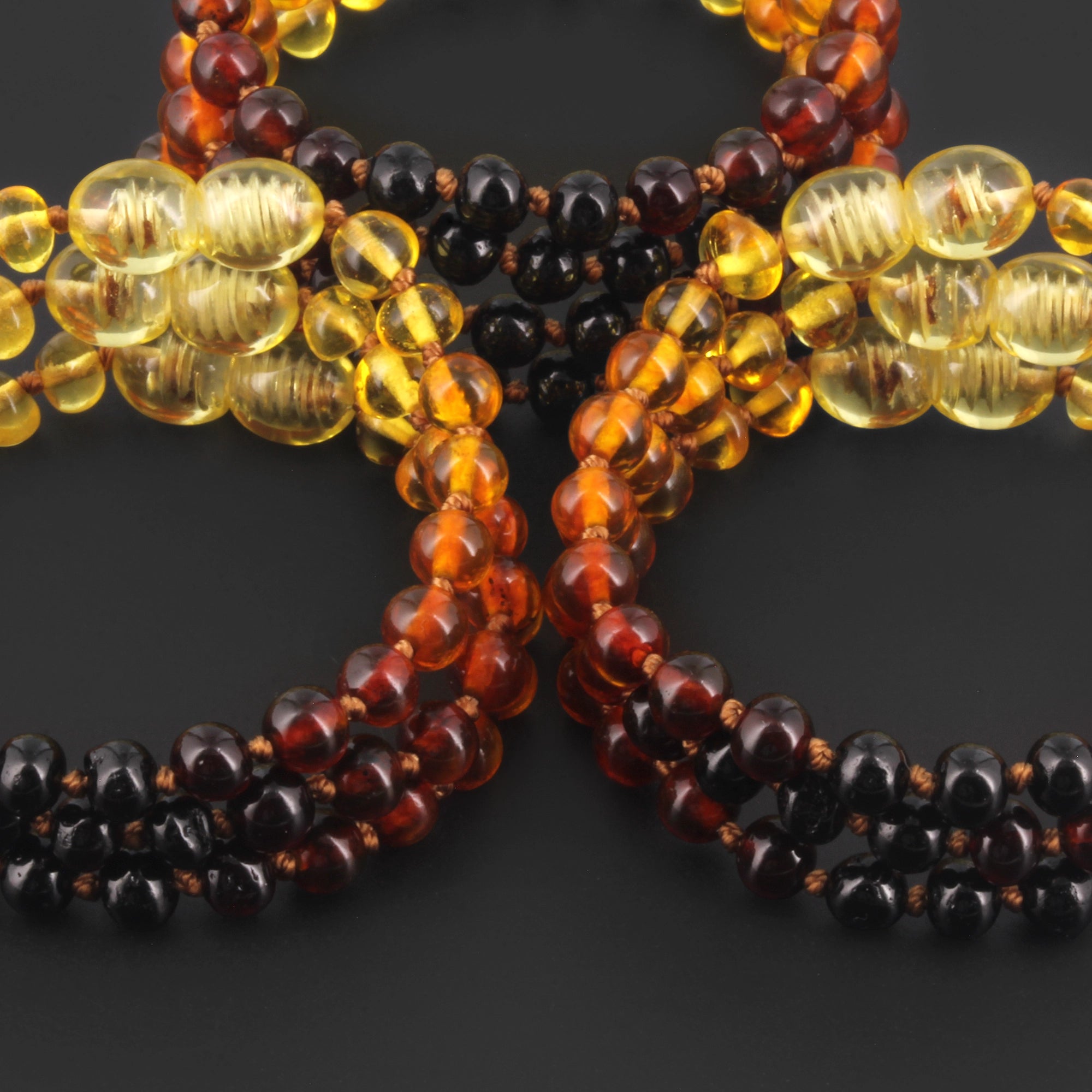 BALTIC AMBER BABY TEETHING BRACELETS LOT OF 10pcs - BAROQUE. XB54R1