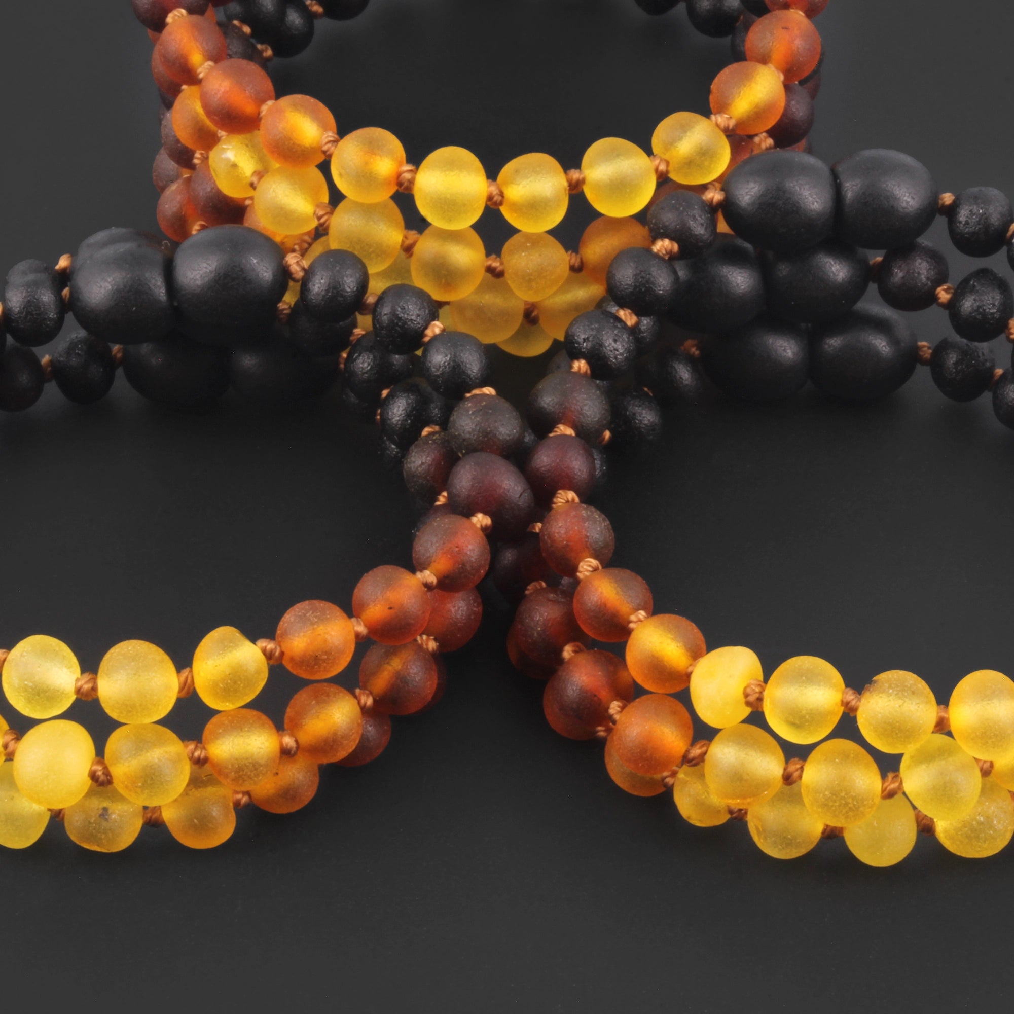 BALTIC AMBER BABY TEETHING BRACELETS LOT OF 10pcs - BAROQUE. XB54R2M