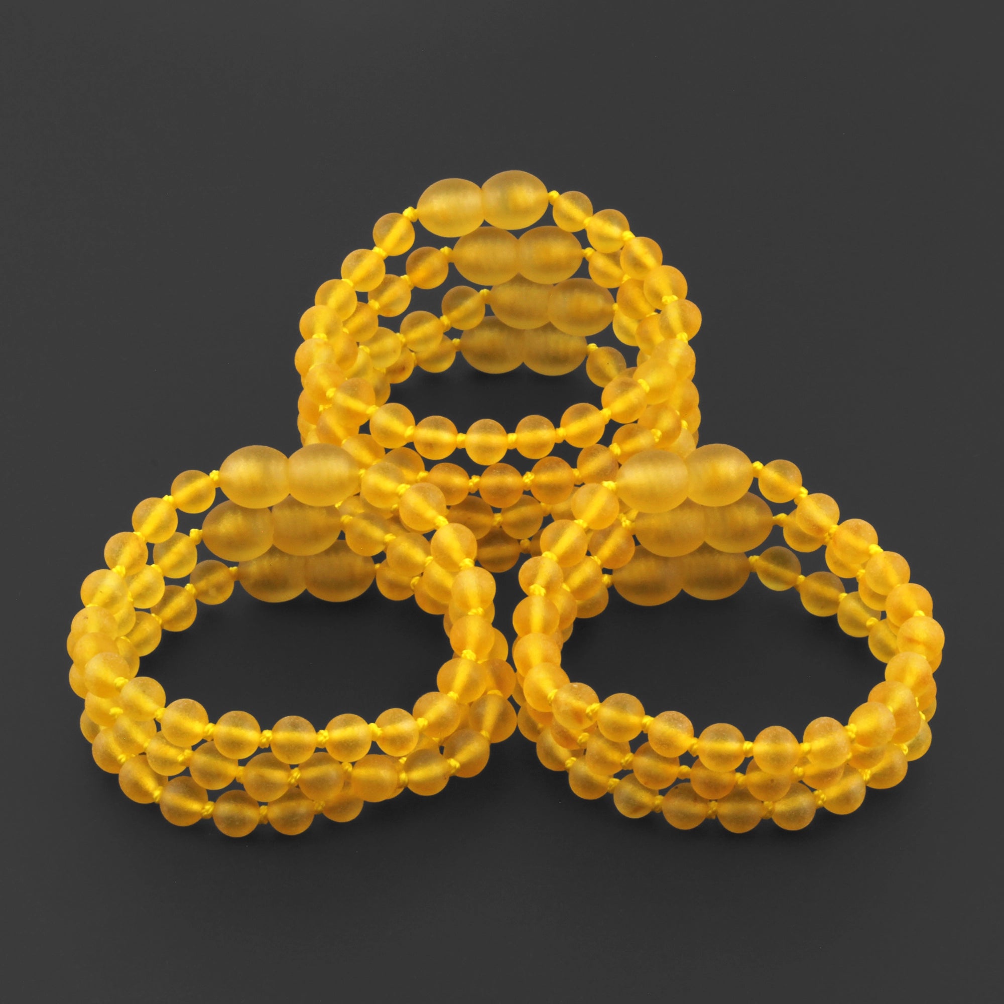 BALTIC AMBER BABY TEETHING BRACELETS LOT OF 10pcs - BAROQUE. XB54YM