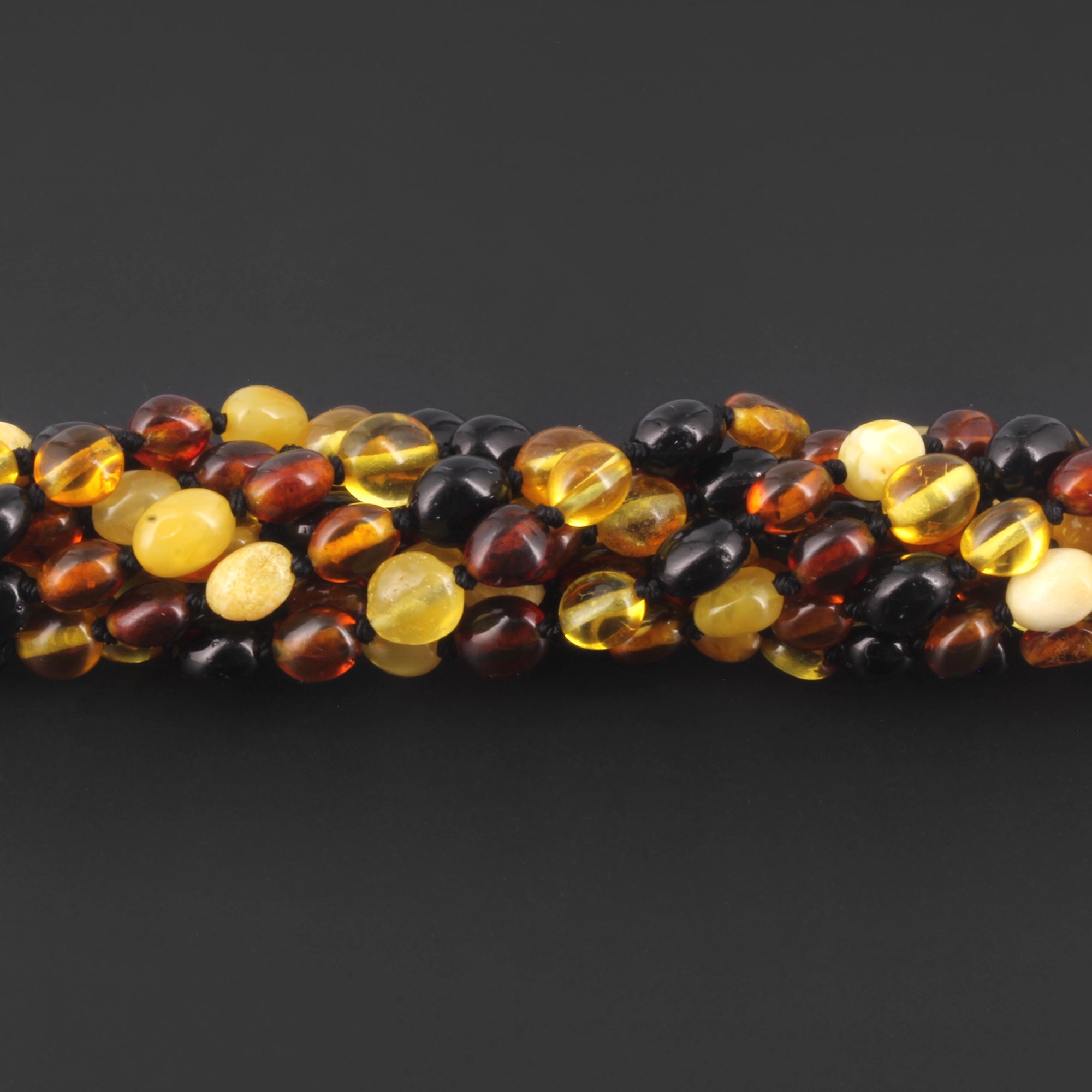 BALTIC AMBER JUNIOR NECKLACES LOT OF 10pcs - OLIVE. XO54M2