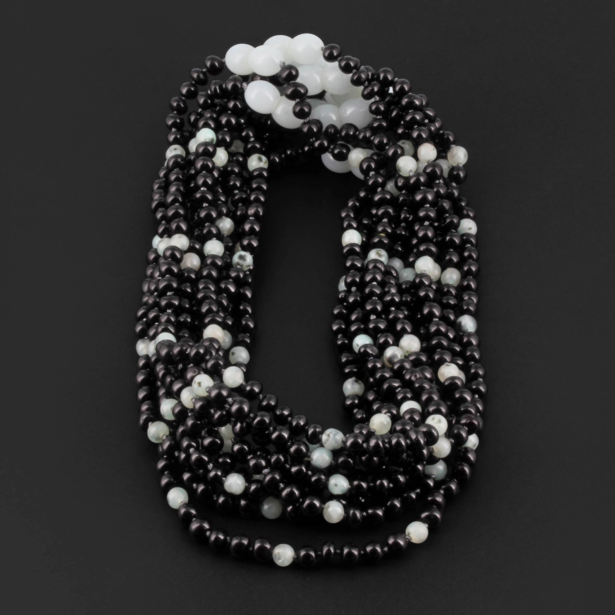 Baltic Amber & Kiwi Jasper Junior Necklace Baroque Black Glossy Finish - Wholesale Lot of 10pcs - 38cm / 15in - JN90-S
