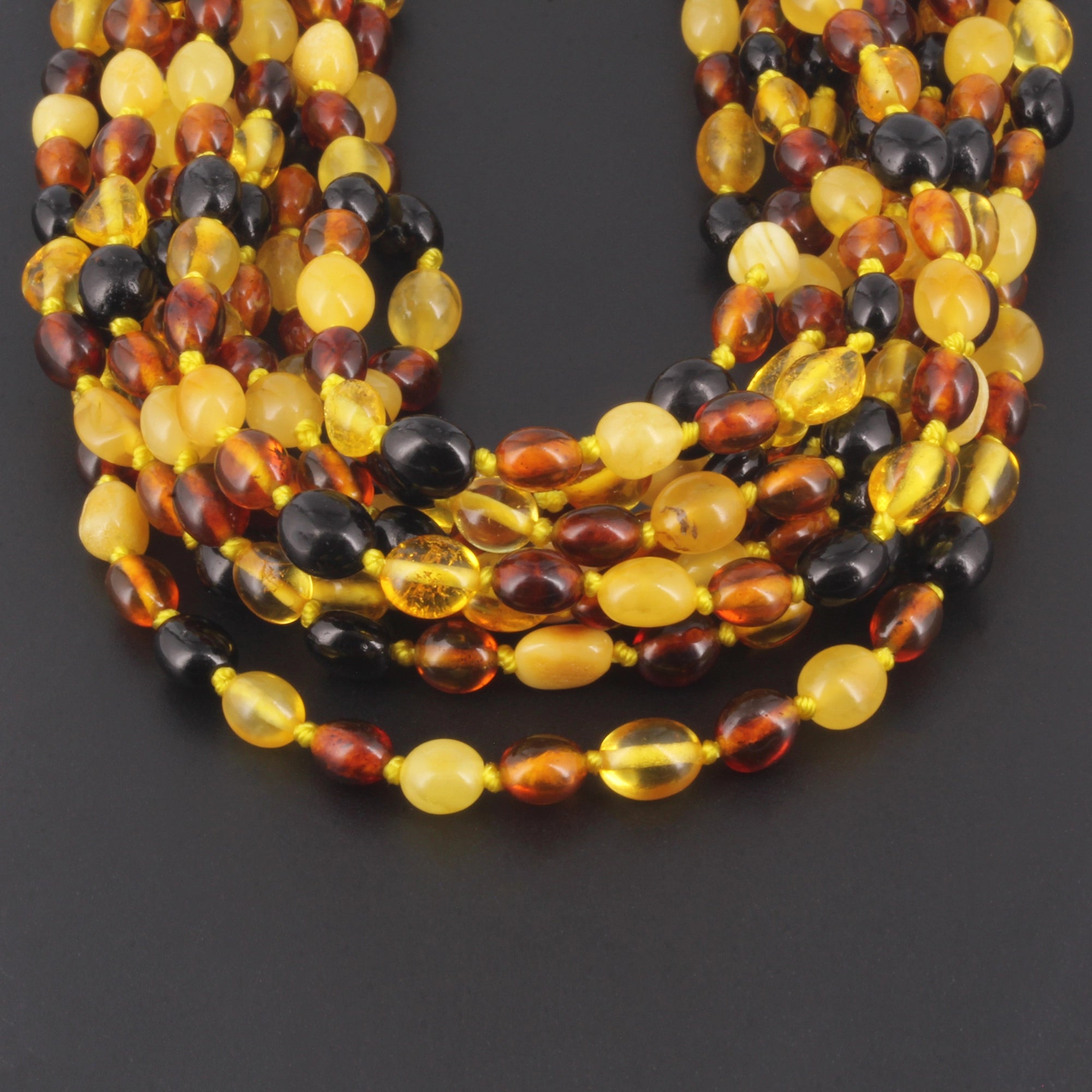 BALTIC AMBER JUNIOR NECKLACES LOT OF 10pcs - OLIVE. XO54M1