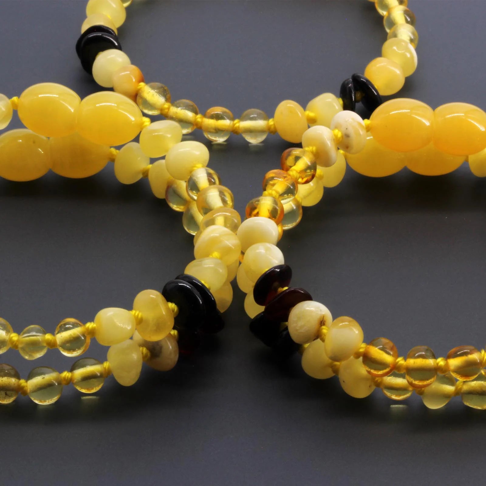 BALTIC AMBER BABY TEETHING BRACELETS LOT OF 10pcs - BAROQUE. CE131