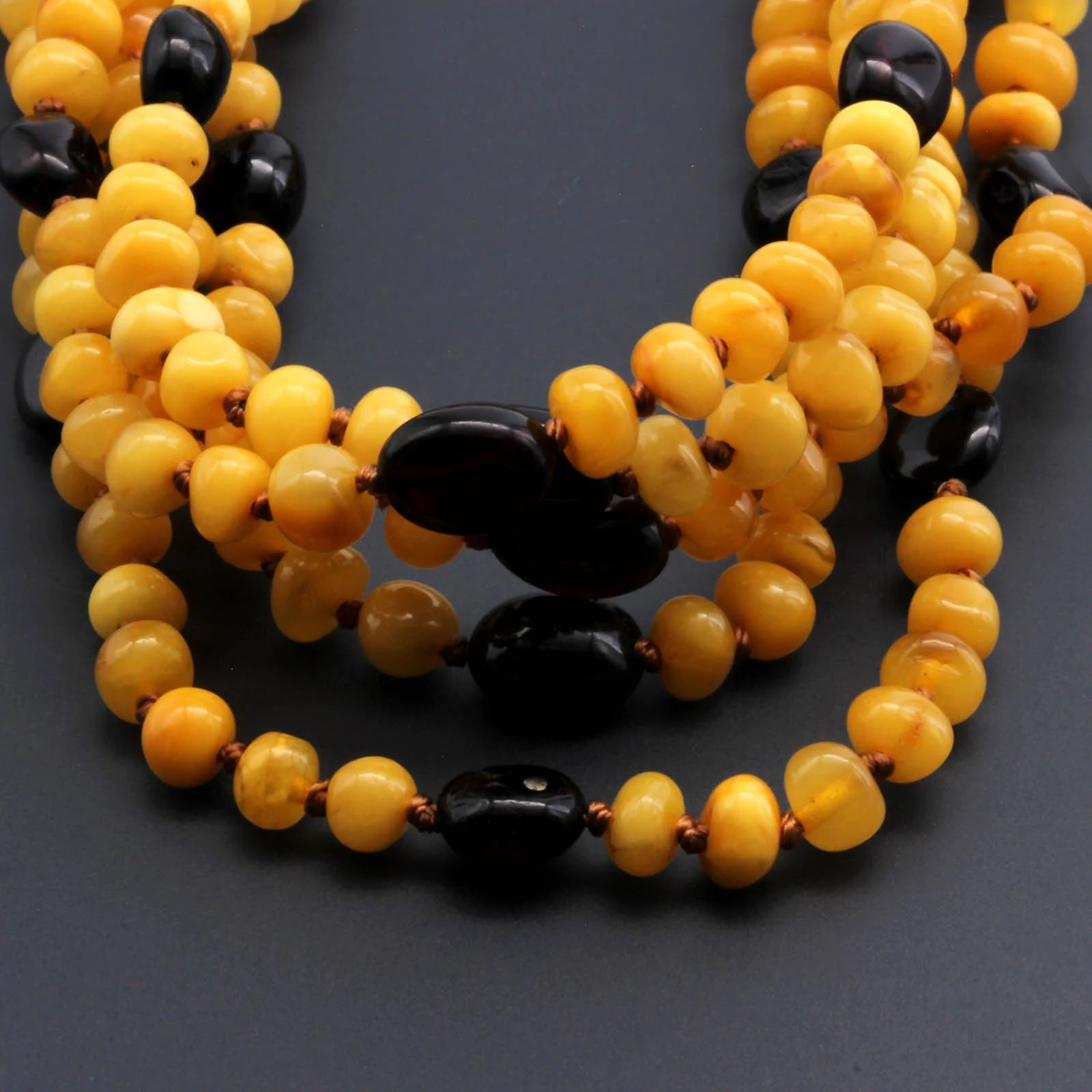 BALTIC AMBER BABY TEETHING NECKLACES LOT OF 10pcs - BAROQUE. LE369