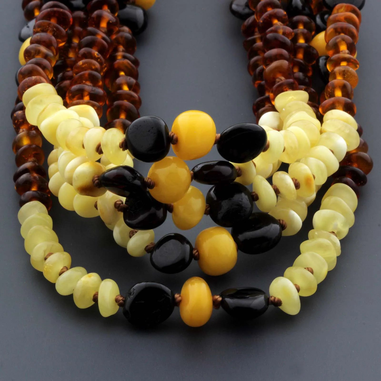 BALTIC AMBER BABY TEETHING NECKLACES LOT OF 10pcs - ROUNDEL. BE167