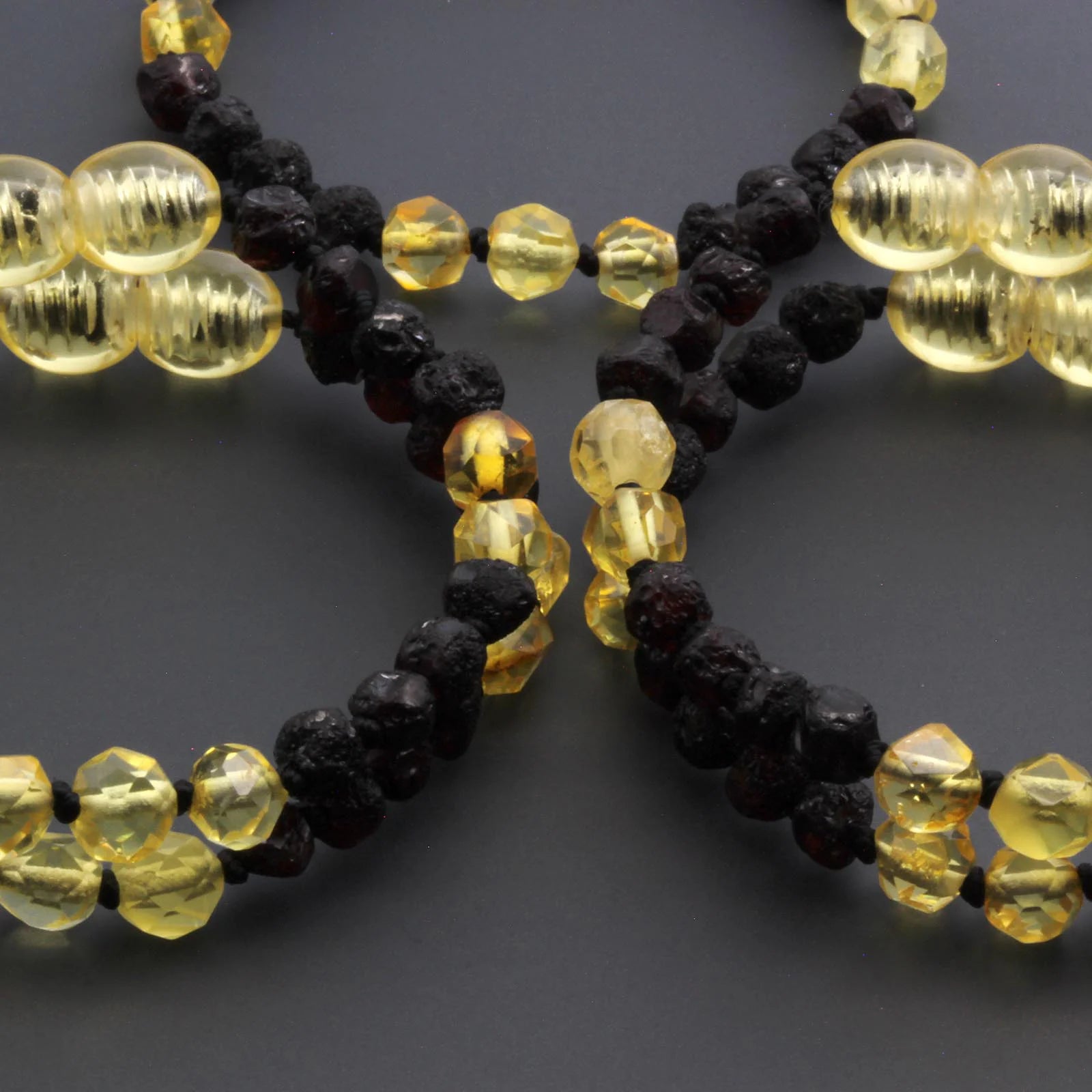 BALTIC AMBER BABY TEETHING BRACELETS LOT OF 10pcs - BAROQUE. LE386