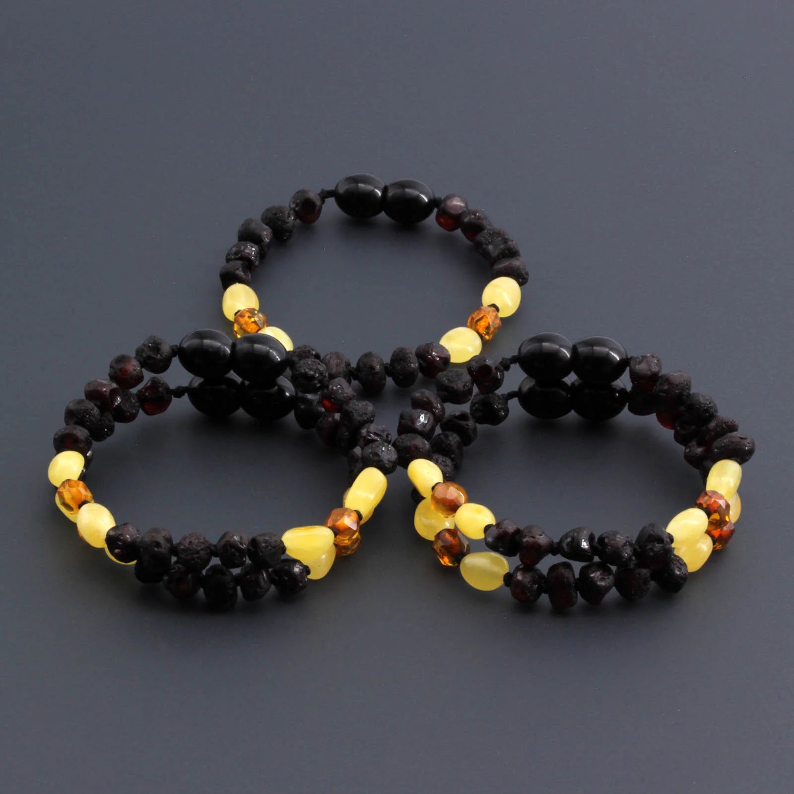 BALTIC AMBER BABY TEETHING BRACELETS LOT OF 10pcs - BAROQUE. LE389