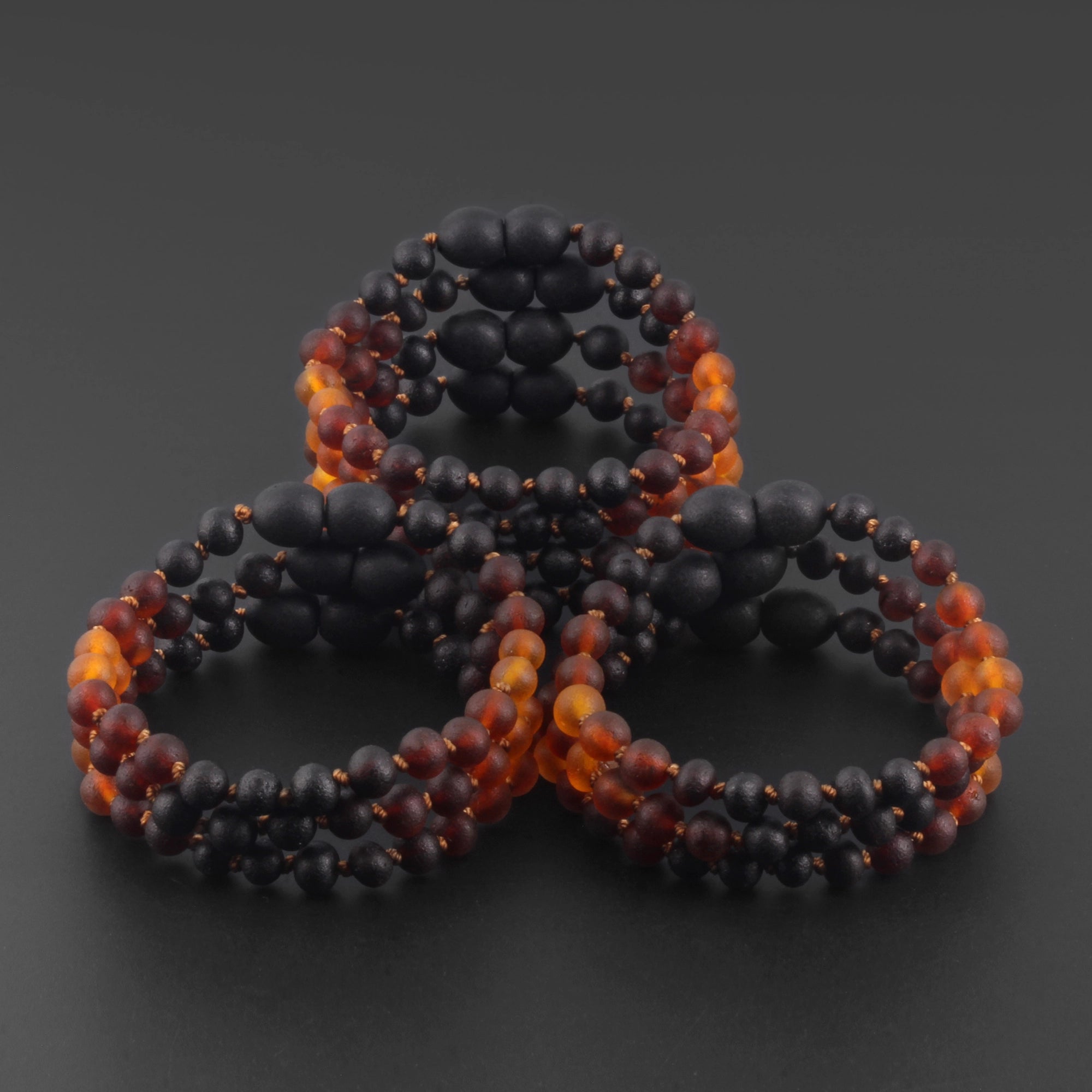 BALTIC AMBER BABY TEETHING BRACELETS LOT OF 10pcs - BAROQUE. XB55RB2M